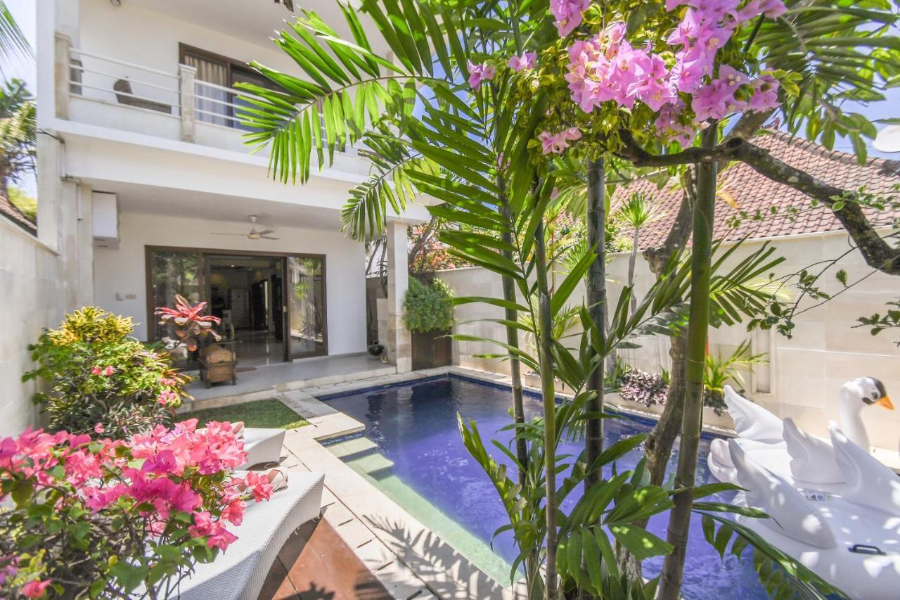 Amalia Swan Haven Villa Seminyak Εξωτερικό φωτογραφία