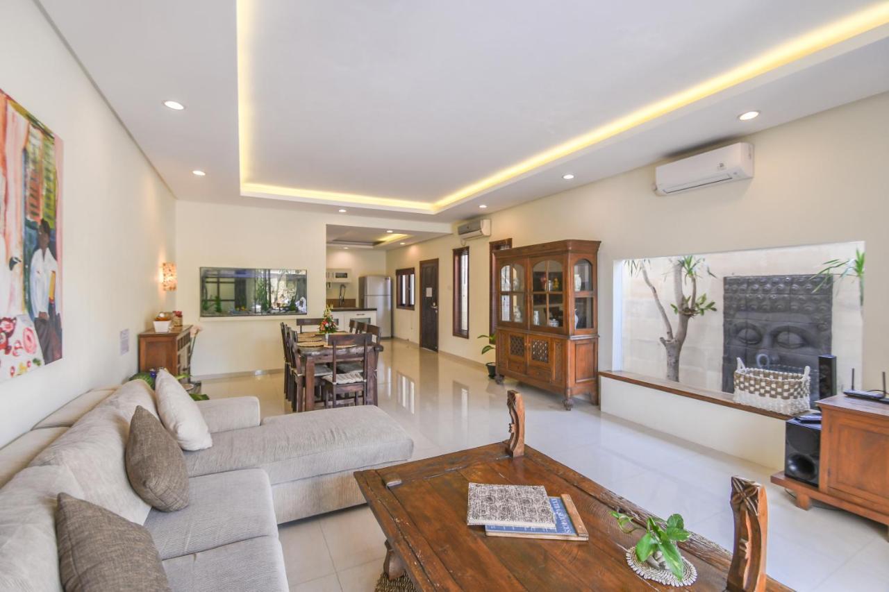 Amalia Swan Haven Villa Seminyak Εξωτερικό φωτογραφία